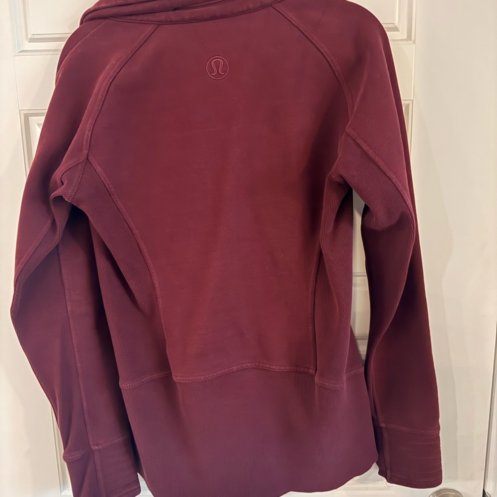 Lululemon Radiant Jacket II Garnet Maroon Red size 10 Athletic Jacket - Picture 4 of 9